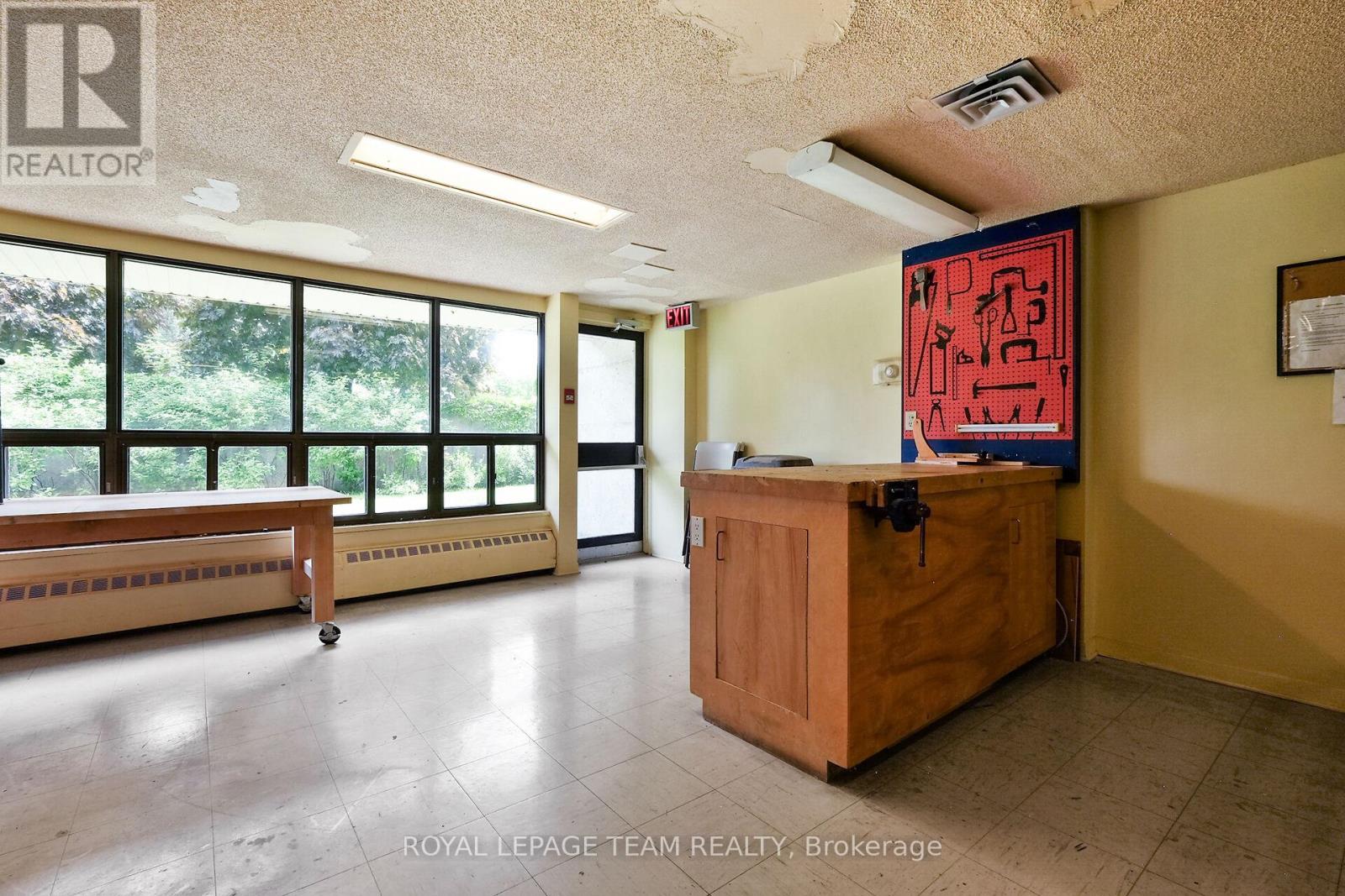 2012 - 515 St Laurent Boulevard, Ottawa, Ontario  K1L 3X5 - Photo 36 - X13011976