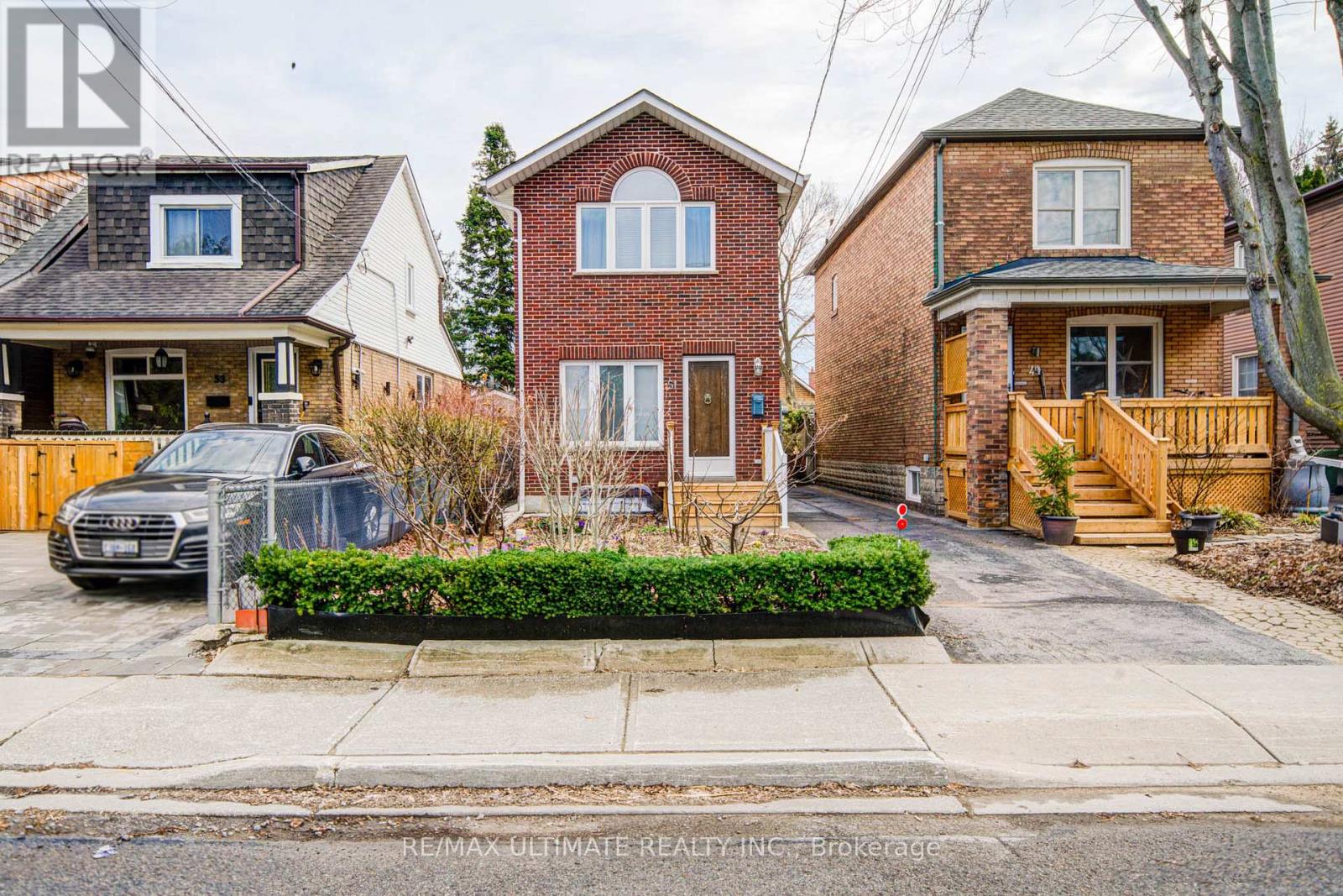 51 EPSOM AVENUE E, Toronto, Ontario