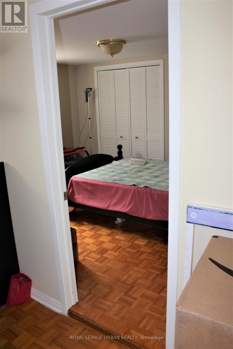 71 Squires Avenue, Toronto, Ontario  M4B 2R7 - Photo 10 - E13011798