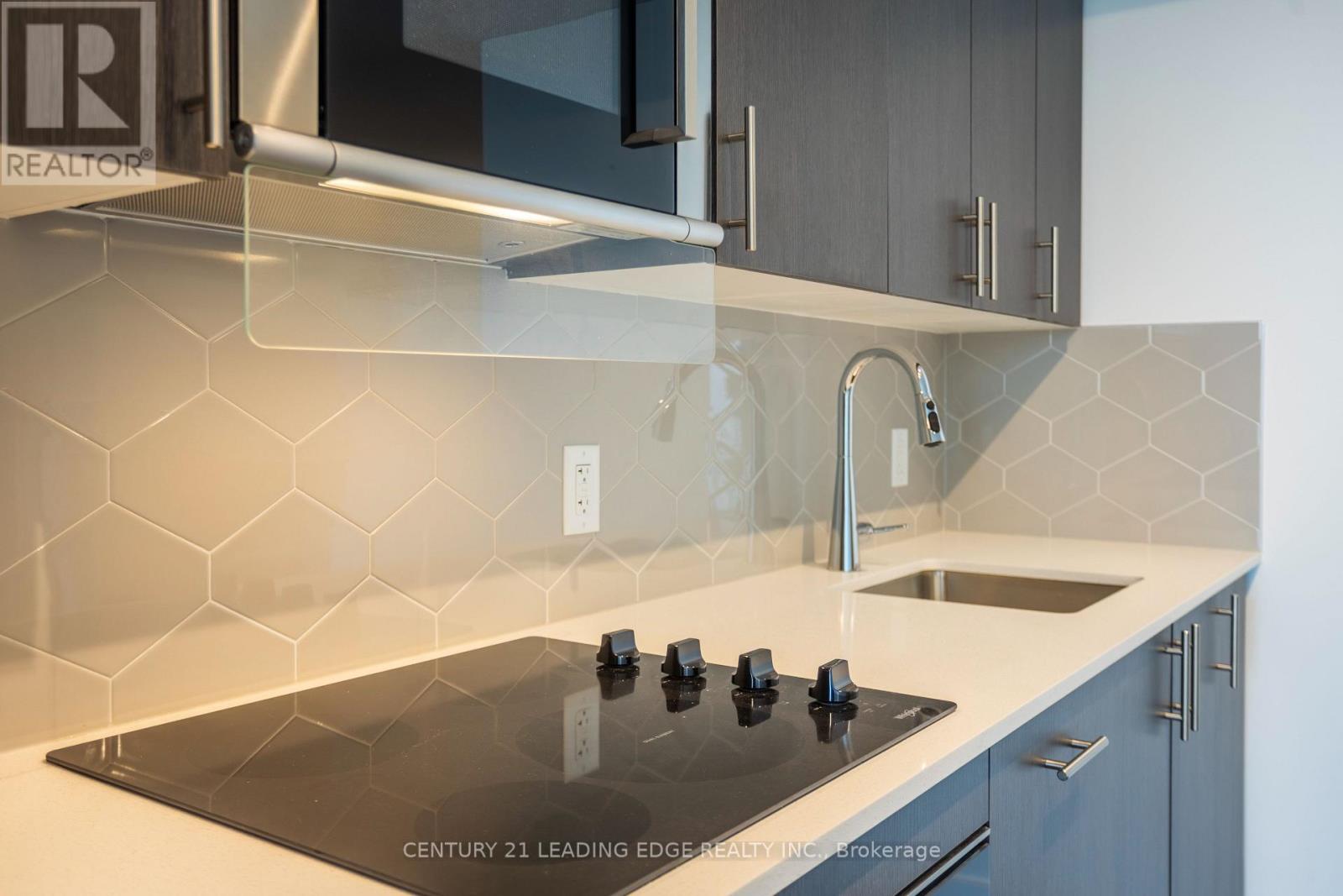 2610 - 2545 Simcoe Street N, Oshawa, Ontario  L1L 0W3 - Photo 14 - E13011912