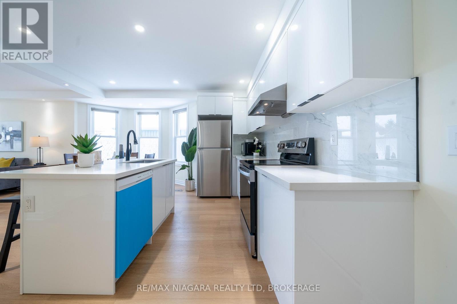 5802 Peer Street, Niagara Falls, Ontario  L2G 1X2 - Photo 14 - X13011962