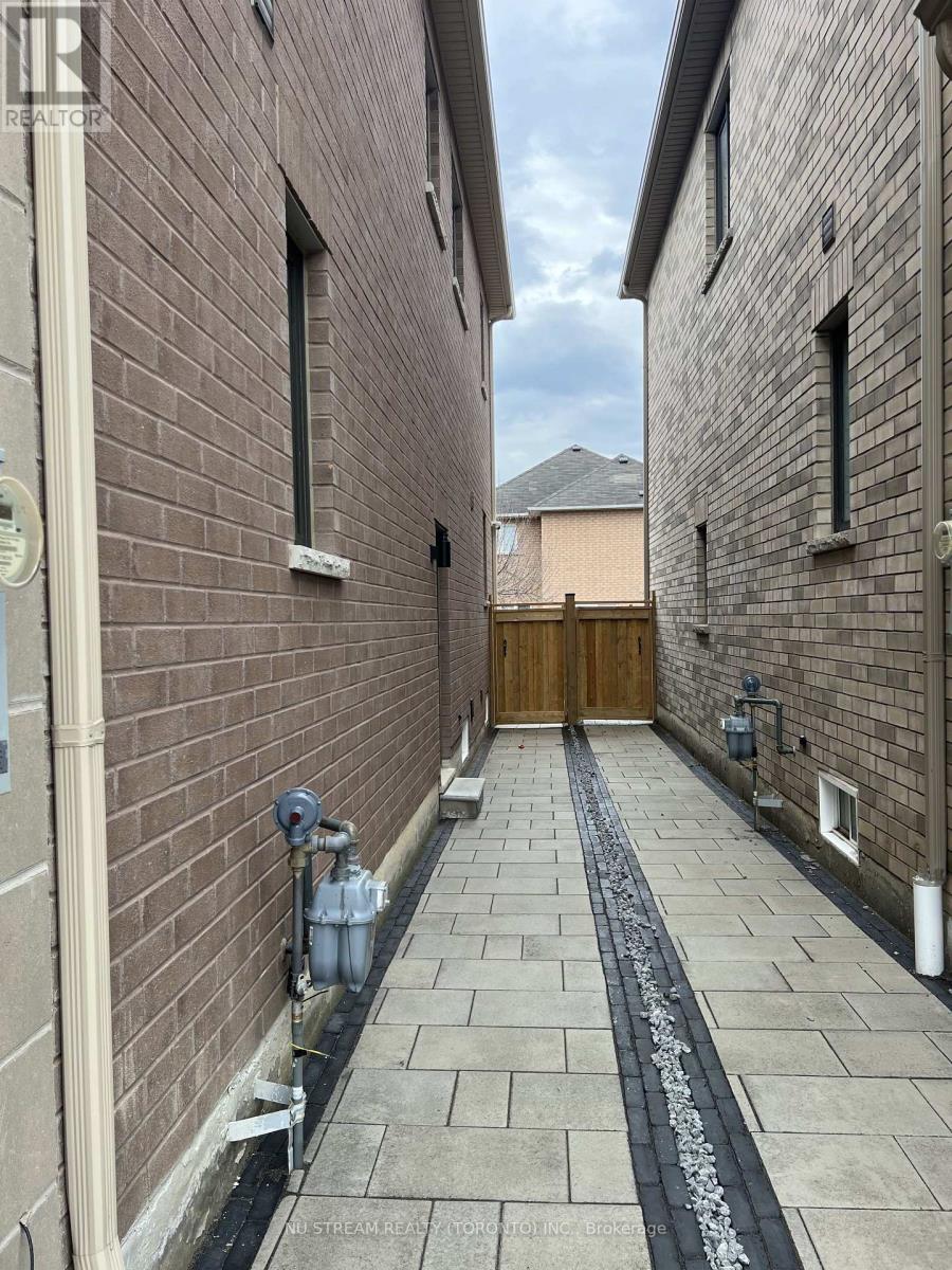 Bsmt - 133 Jinnah Avenue, Markham, Ontario  L3S 0G4 - Photo 13 - N13011692