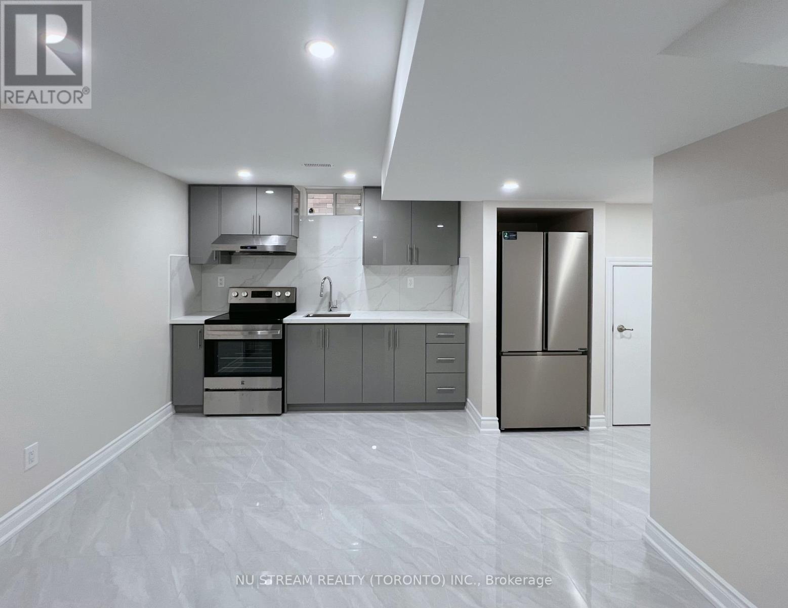 Bsmt - 133 Jinnah Avenue, Markham, Ontario  L3S 0G4 - Photo 2 - N13011692