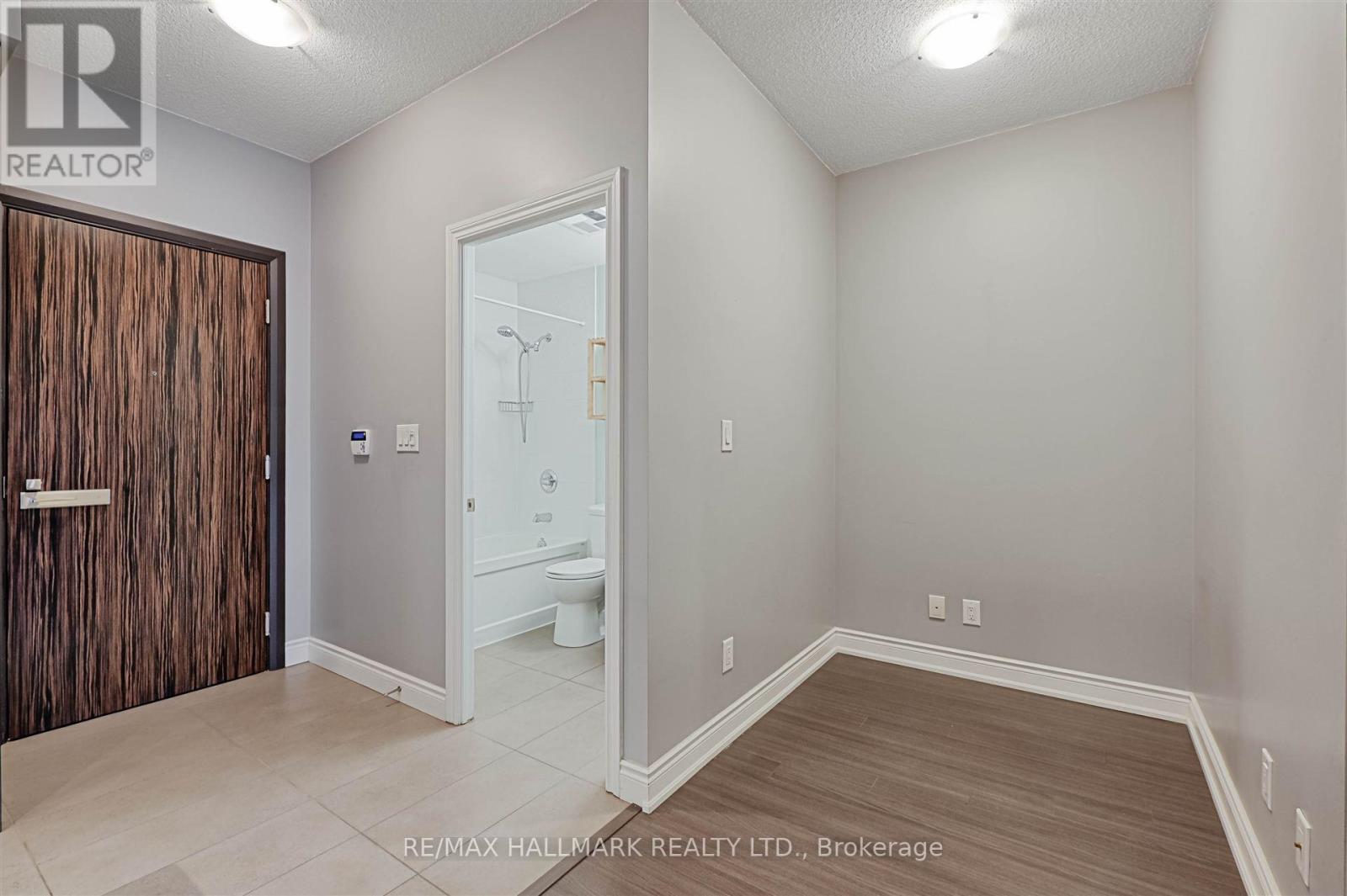 110 - 277 South Park Road, Markham, Ontario  L3T 0B7 - Photo 12 - N13011938