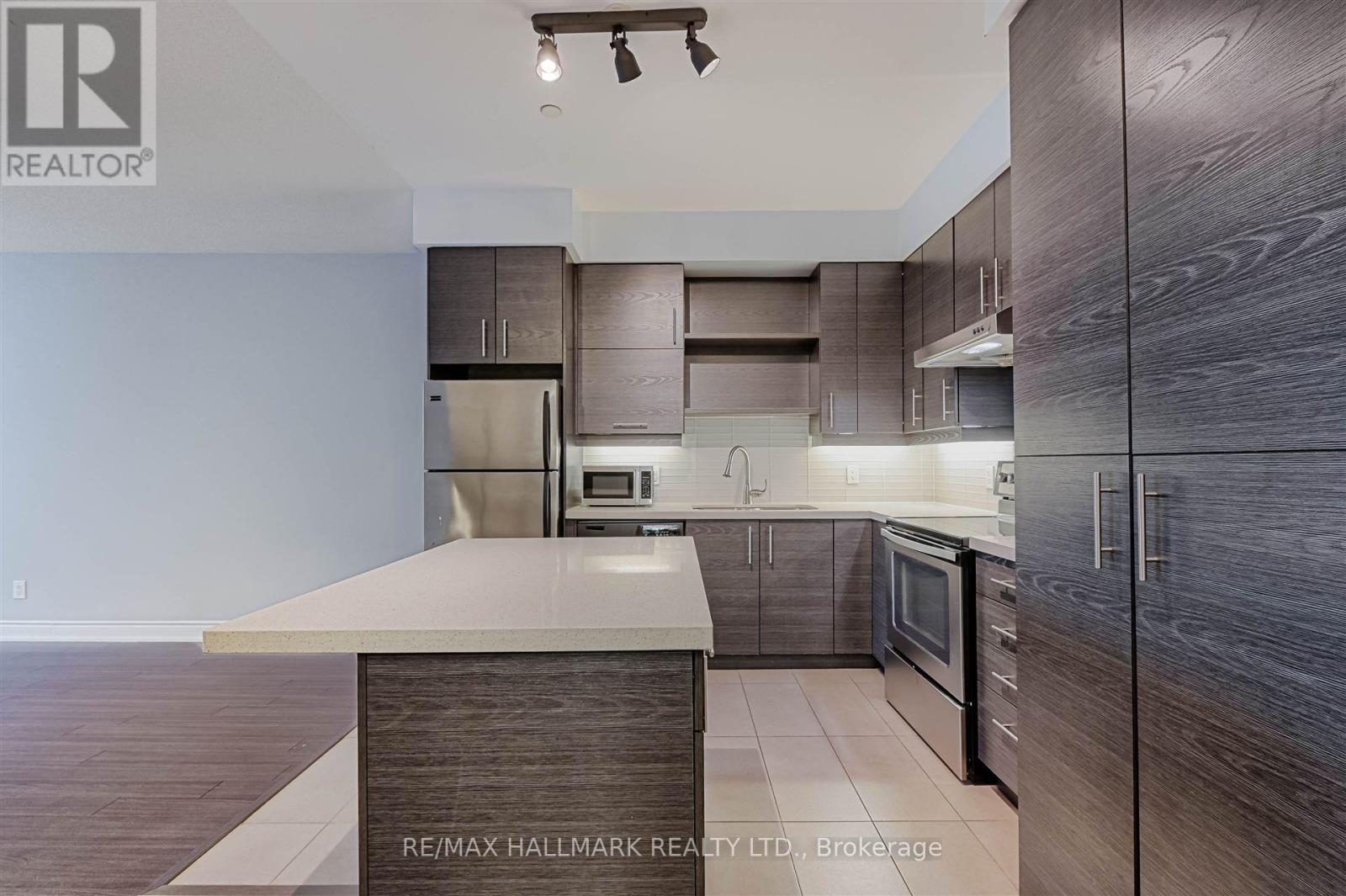 110 - 277 South Park Road, Markham, Ontario  L3T 0B7 - Photo 8 - N13011938