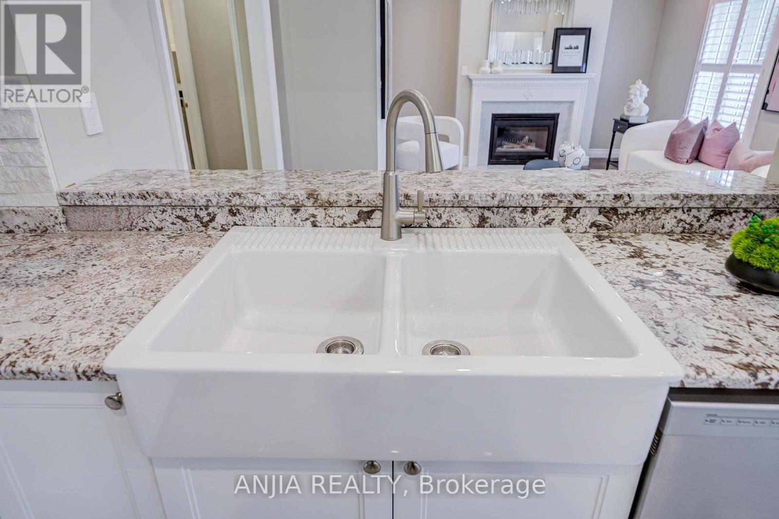 89 Rouge Bank Drive, Markham, Ontario  L3S 4B6 - Photo 22 - N13011992