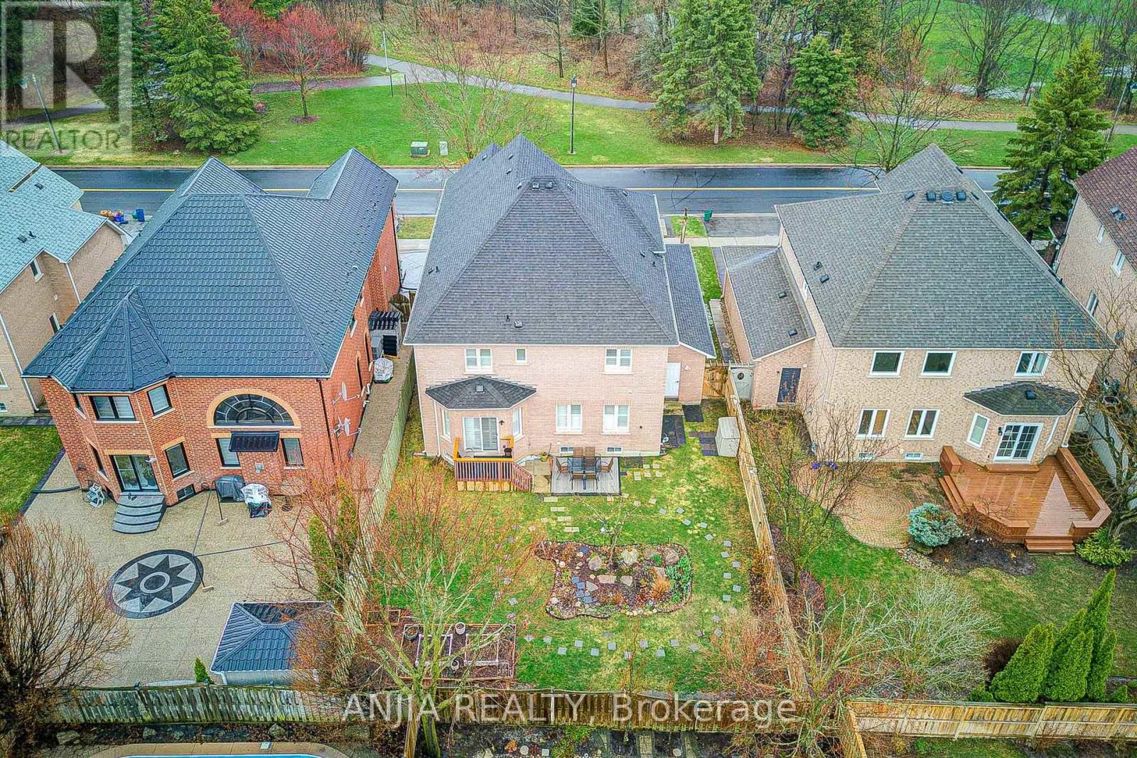 89 Rouge Bank Drive, Markham, Ontario  L3S 4B6 - Photo 50 - N13011992