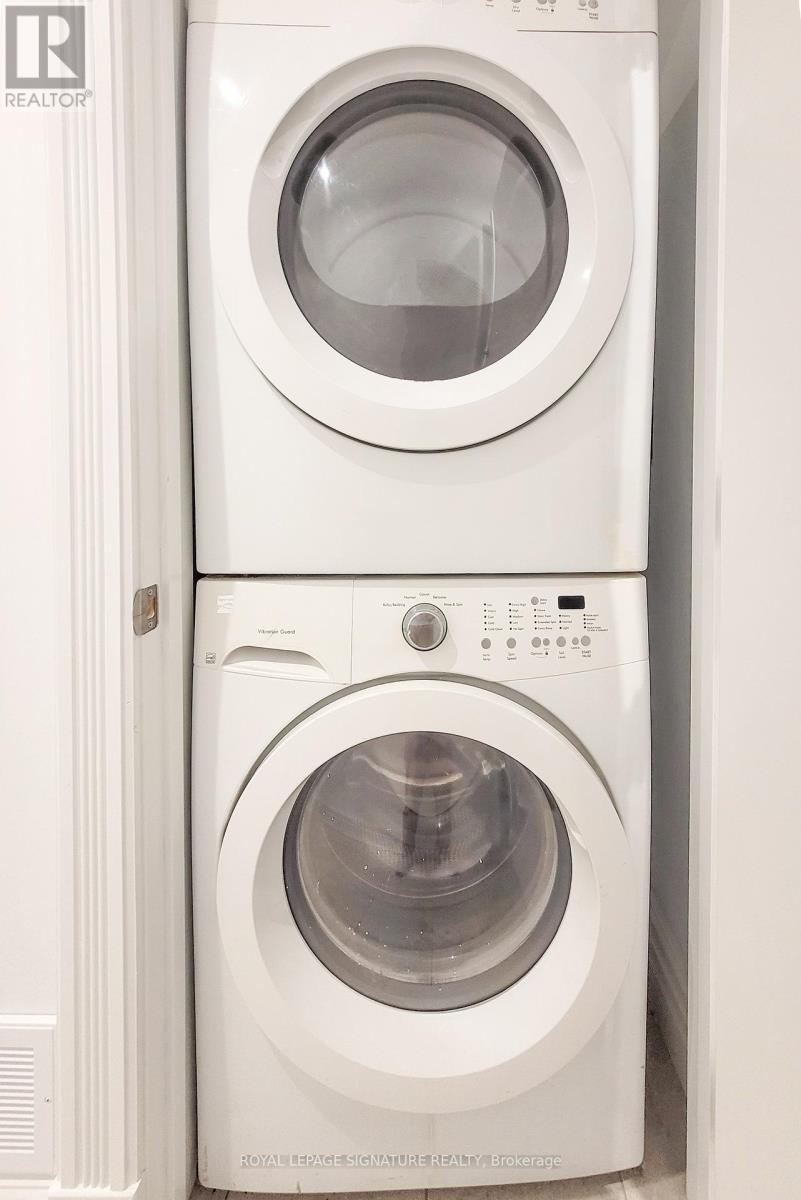 Lower - 18 Coxwell Avenue, Toronto, Ontario  M4L 3A7 - Photo 17 - E12898484