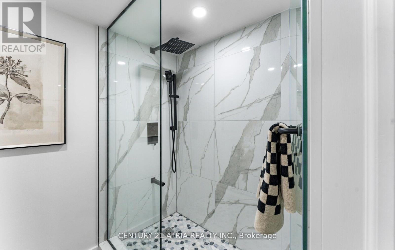 65 Crewe Avenue, Toronto, Ontario  M4C 2J2 - Photo 33 - E13011828