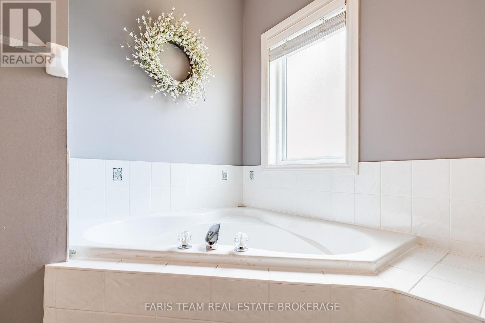 97 Rouge Bank Drive, Markham, Ontario  L3S 4B7 - Photo 26 - N12975882