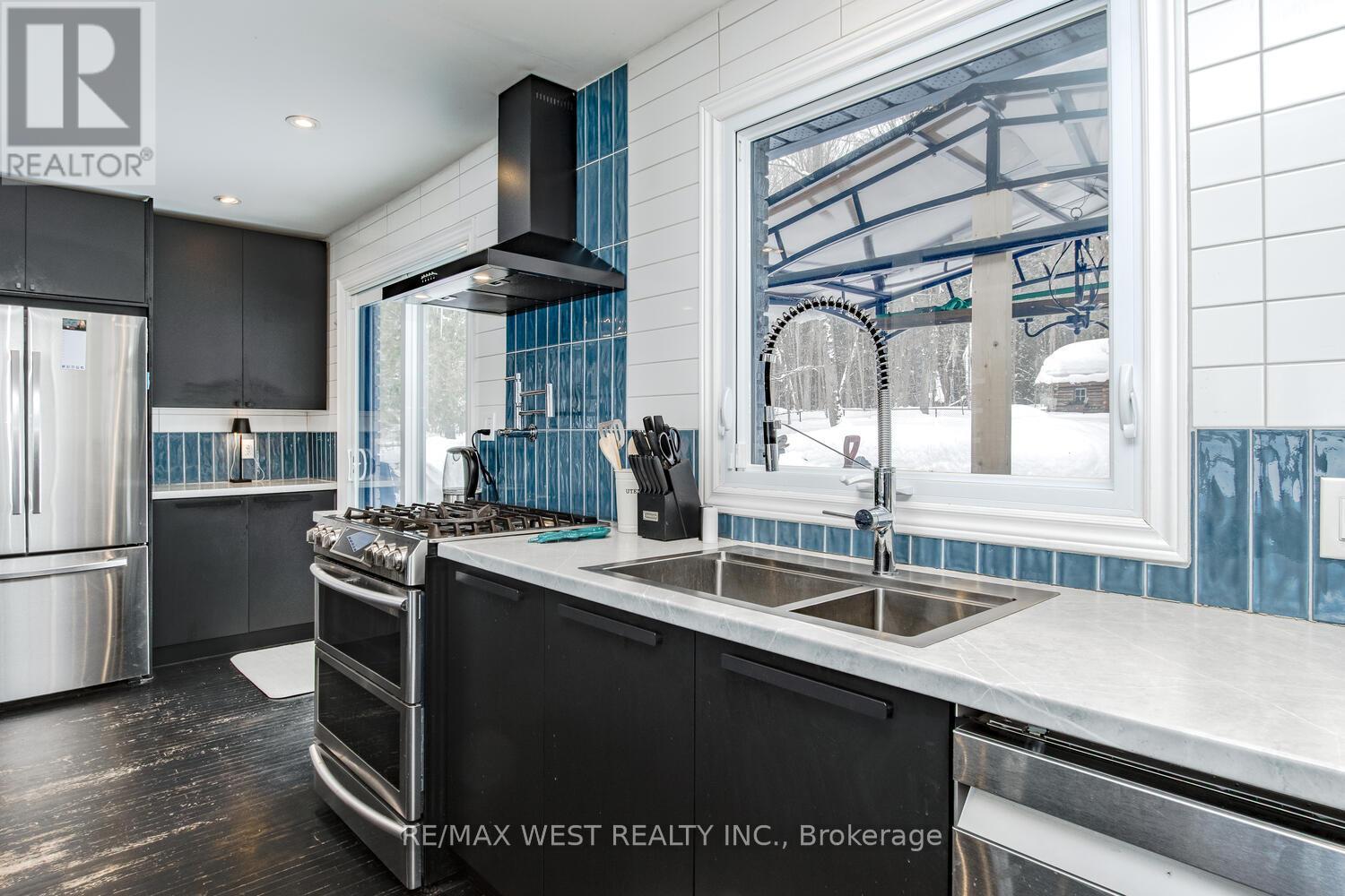 169 Bayview Avenue E, Tay, Ontario  L0K 1R0 - Photo 17 - S13011724