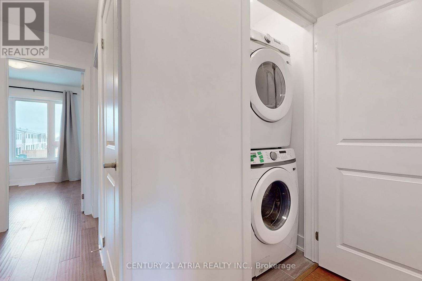 42 Westwood Avenue, Barrie, Ontario  L9J 0M6 - Photo 17 - S13011758