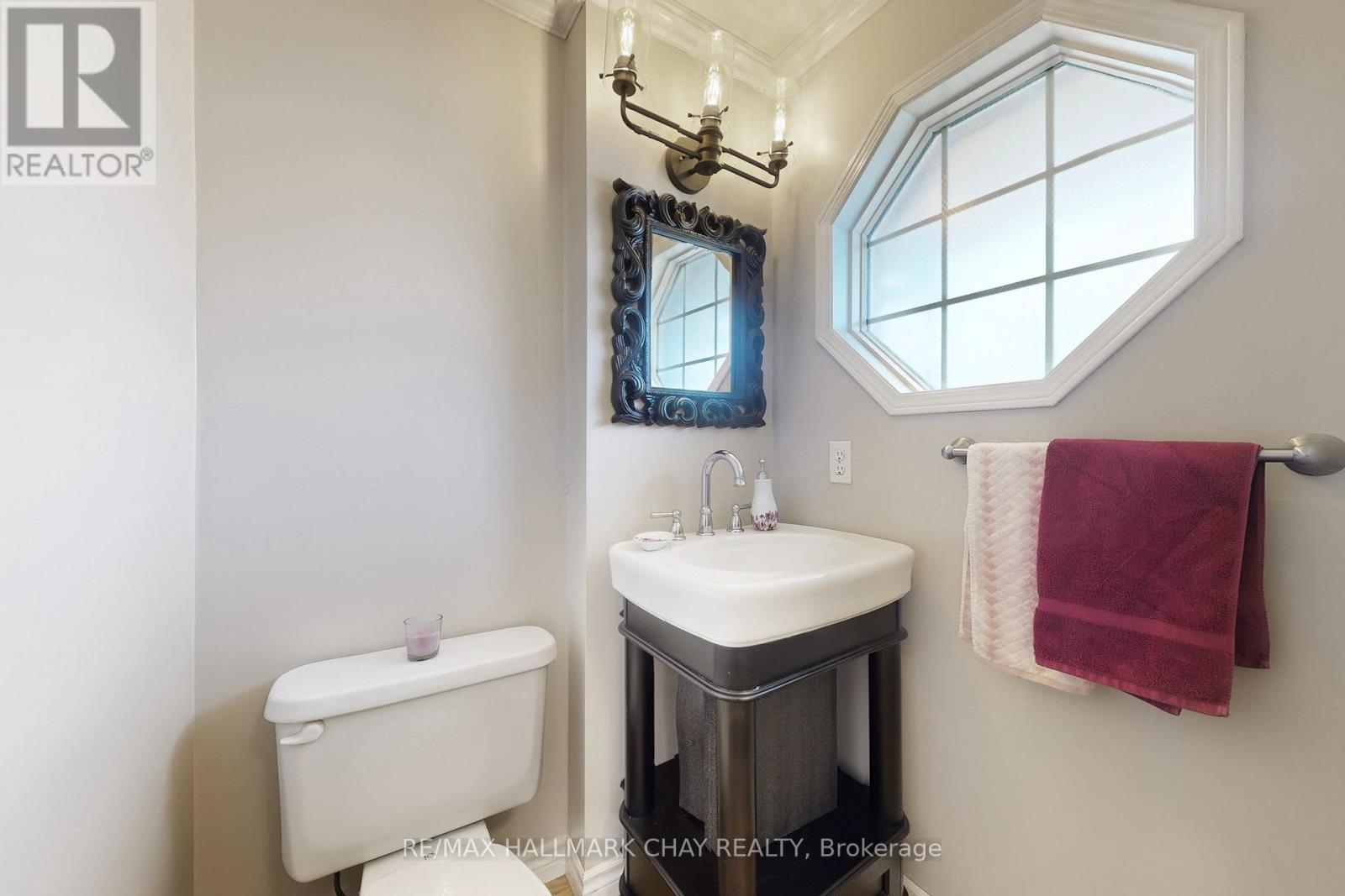 87 Wessenger Drive, Barrie, Ontario  L4N 8P8 - Photo 13 - S13011942