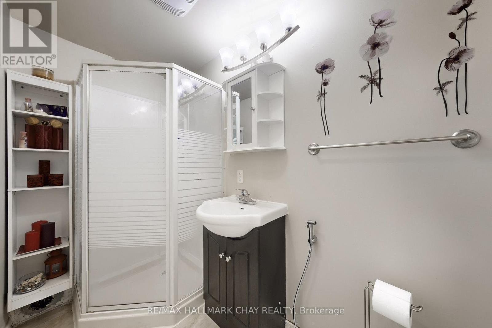 87 Wessenger Drive, Barrie, Ontario  L4N 8P8 - Photo 32 - S13011942