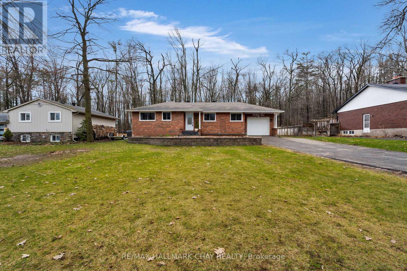 30 Jodies Lane, Springwater (Midhurst), Ontario  L0L 1X1 - Photo 2 - S13012008