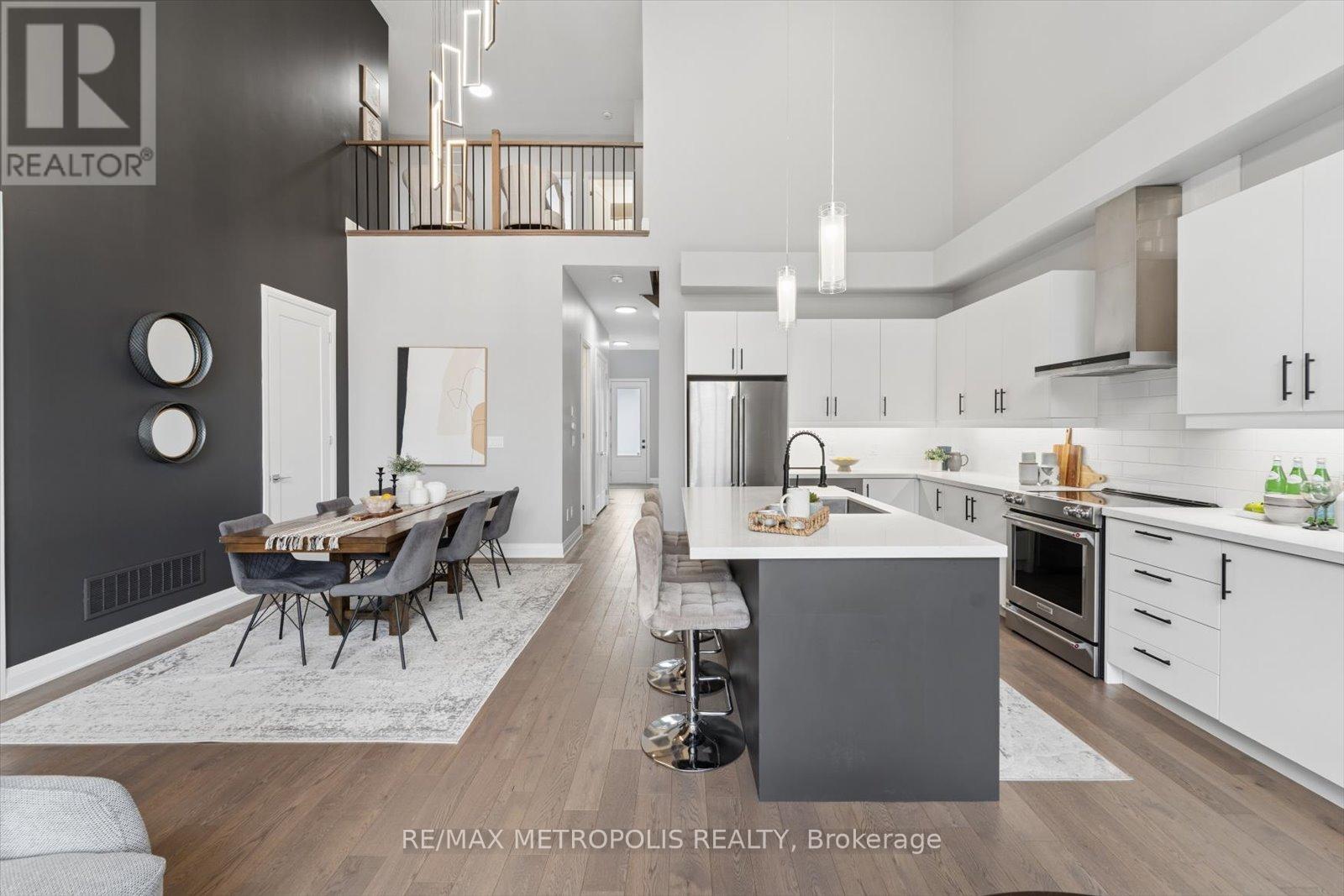 19 Vern Robertson Gate, Uxbridge, Ontario  L9P 0R9 - Photo 1 - N12984744