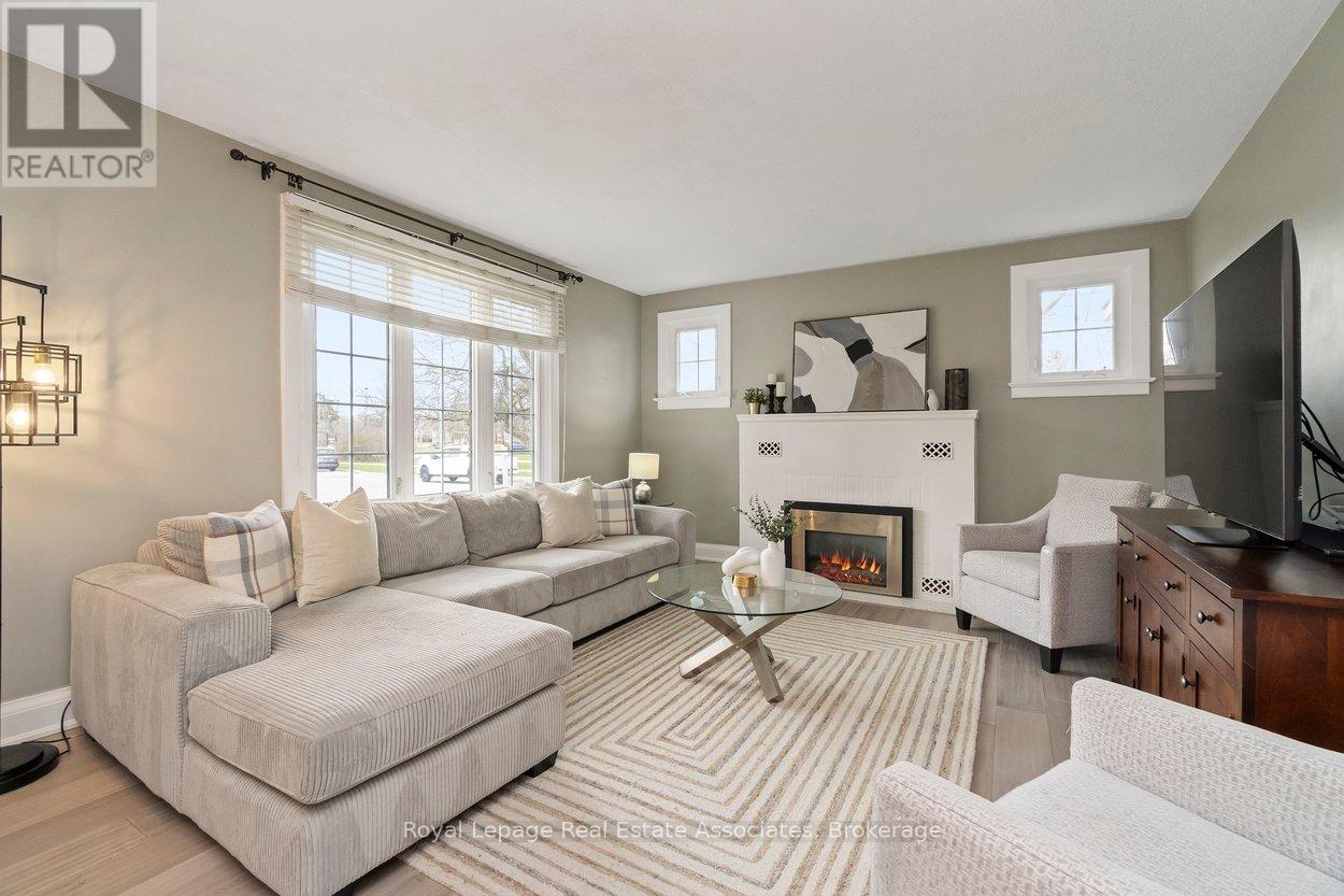 32 Craig Street, Brampton, Ontario  L6Y 1J1 - Photo 7 - W13003720