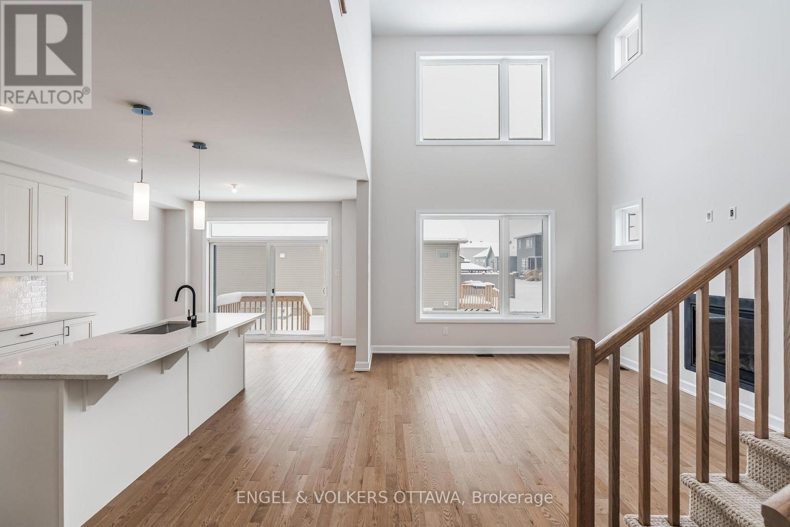 683 Fisher Street, North Grenville, Ontario  K0G 1J0 - Photo 6 - X12672020