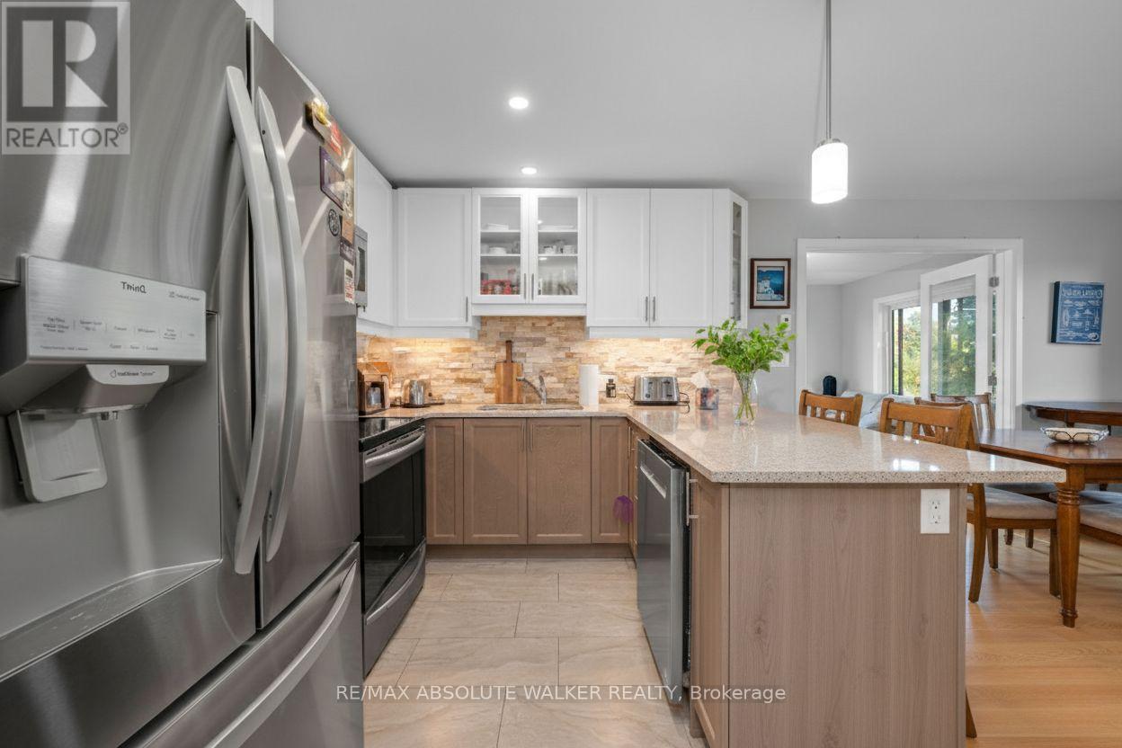 102 Sophie Lane, Merrickville-Wolford, Ontario  K0G 1N0 - Photo 2 - X12876778