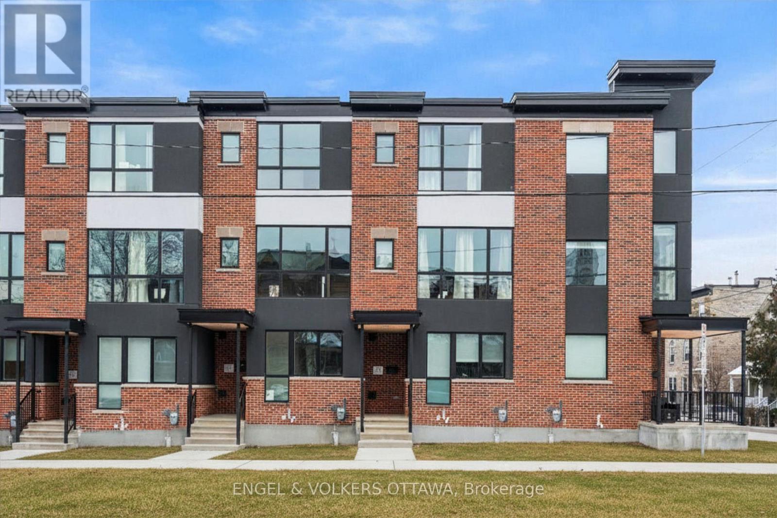 73 PARENT AVENUE, Ottawa, Ontario