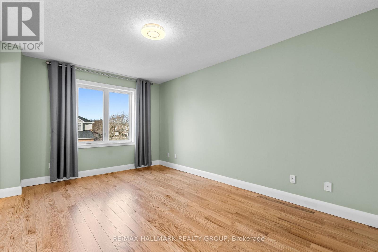 988 Lucille Way, Ottawa, Ontario  K4A 4J2 - Photo 18 - X12947776