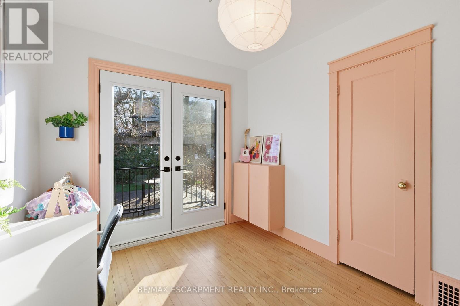 73 Arkell Street, Hamilton, Ontario  L8S 1N6 - Photo 25 - X12979580