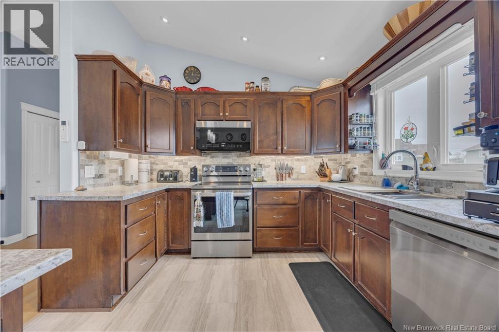 31 Sigma Street, Saint John, New Brunswick  B2J 0B6 - Photo 8 - NB136460
