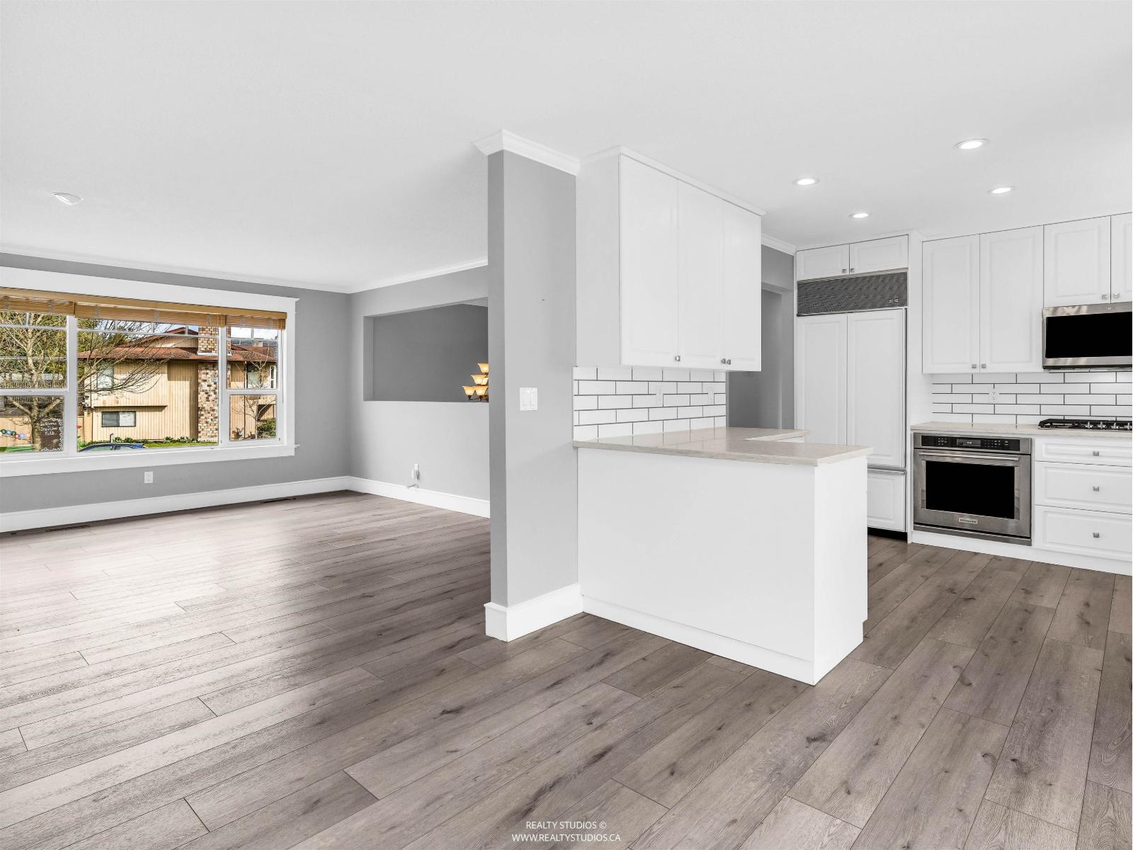 13258 65b Avenue, Surrey, British Columbia  V3W 7Y7 - Photo 15 - R3111960