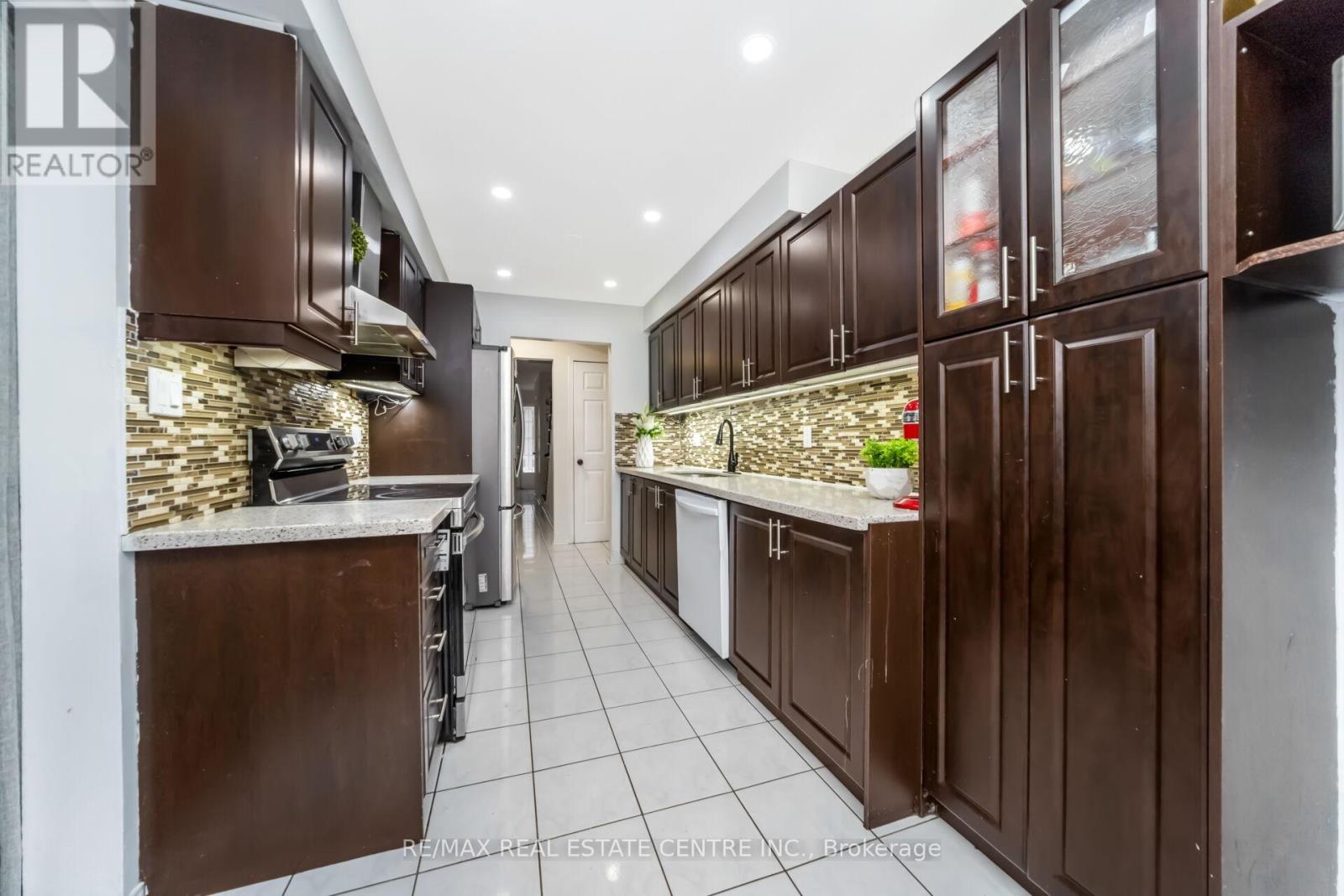 37 - 35 Malta Avenue N, Brampton, Ontario  L6Y 5B4 - Photo 13 - W13011682