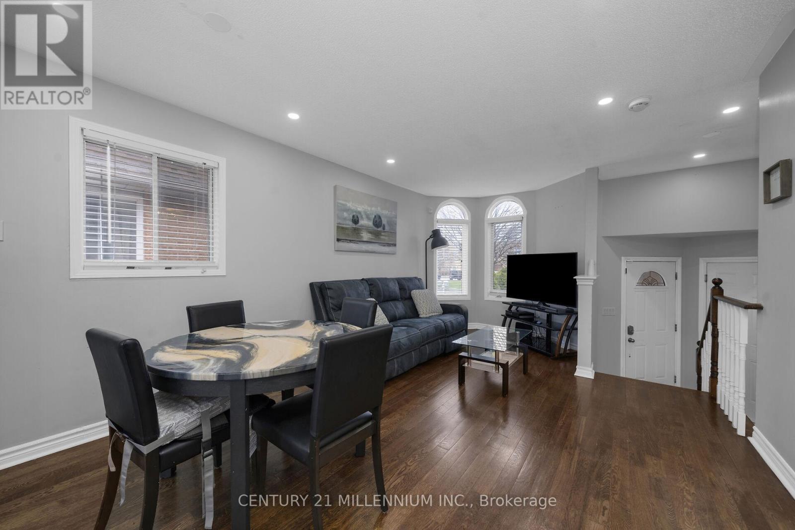 114 Royal Orchard Drive, Brampton, Ontario  L6X 4L4 - Photo 6 - W13011700