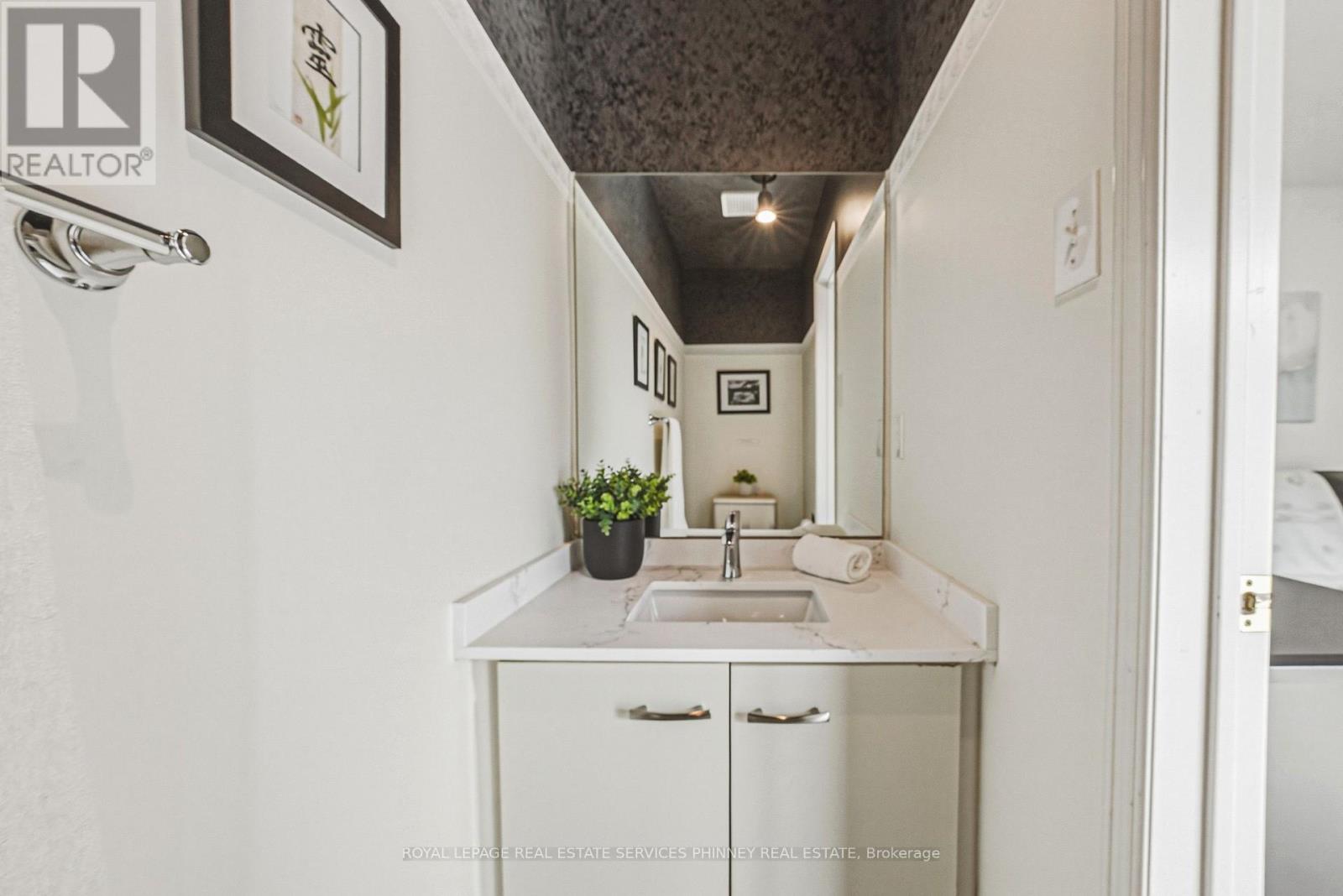 28 - 3140 Fifth Line W, Mississauga, Ontario  L5L 1A2 - Photo 22 - W13011718