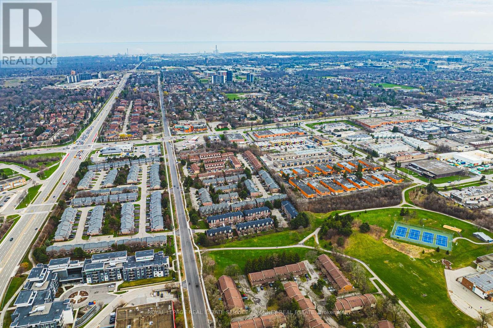 28 - 3140 Fifth Line W, Mississauga, Ontario  L5L 1A2 - Photo 28 - W13011718