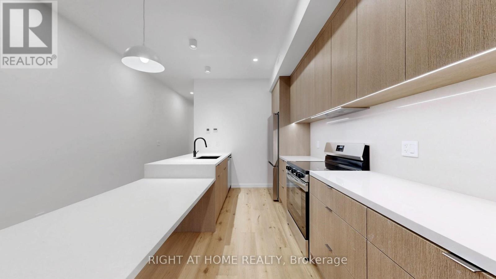 1 - 14 Salem Avenue, Toronto, Ontario  M6H 3C1 - Photo 10 - W13011742