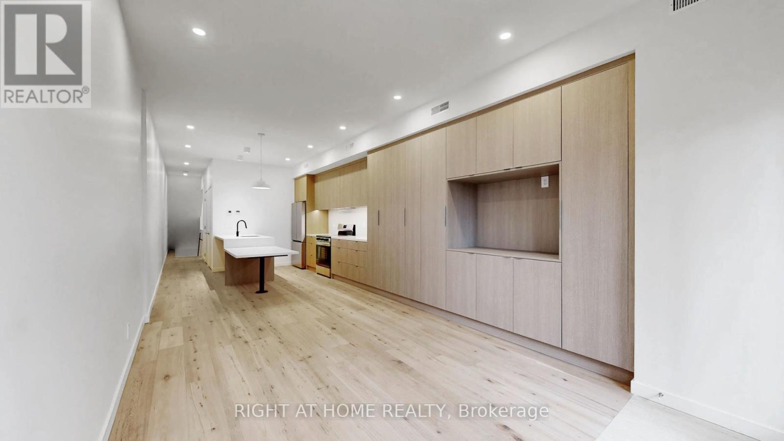1 - 14 Salem Avenue, Toronto, Ontario  M6H 3C1 - Photo 2 - W13011742
