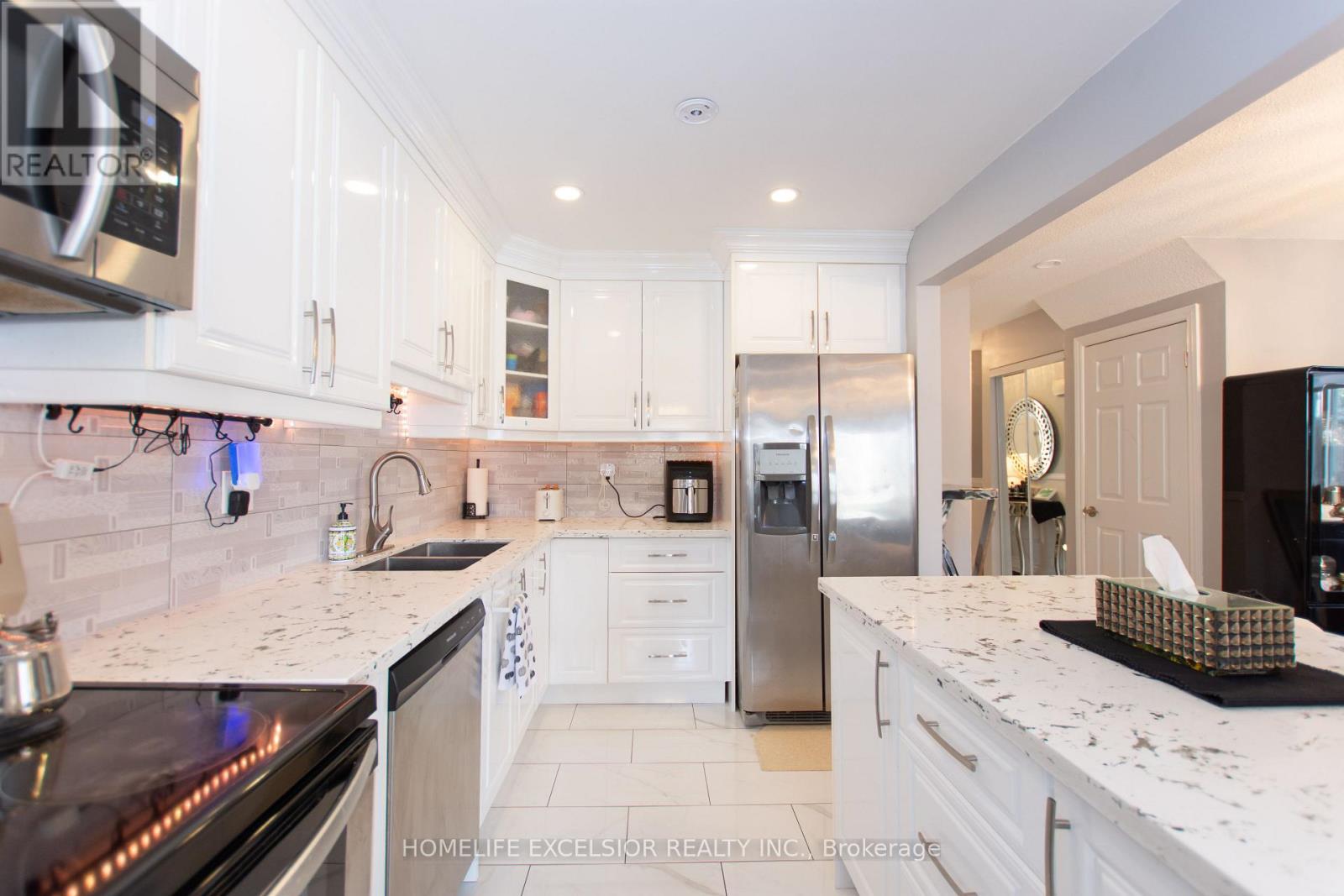 9 - 2200 Glenwood School Drive, Burlington, Ontario  L7R 4H3 - Photo 13 - W13011744