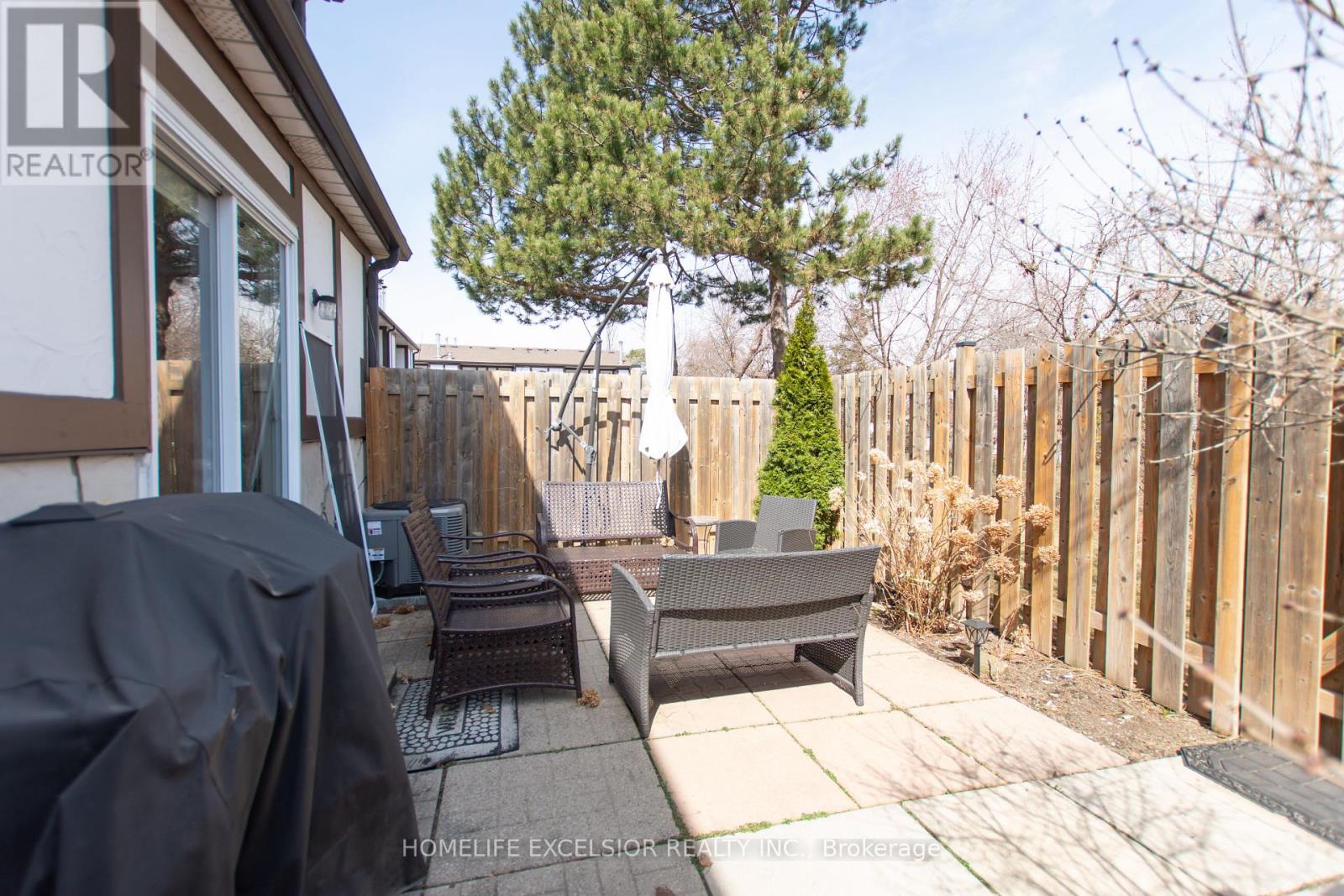 9 - 2200 Glenwood School Drive, Burlington, Ontario  L7R 4H3 - Photo 29 - W13011744