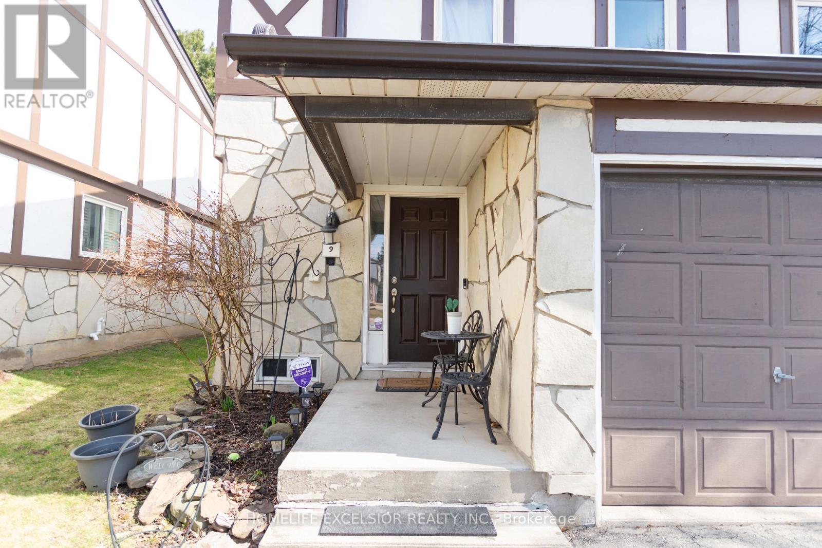 9 - 2200 Glenwood School Drive, Burlington, Ontario  L7R 4H3 - Photo 3 - W13011744