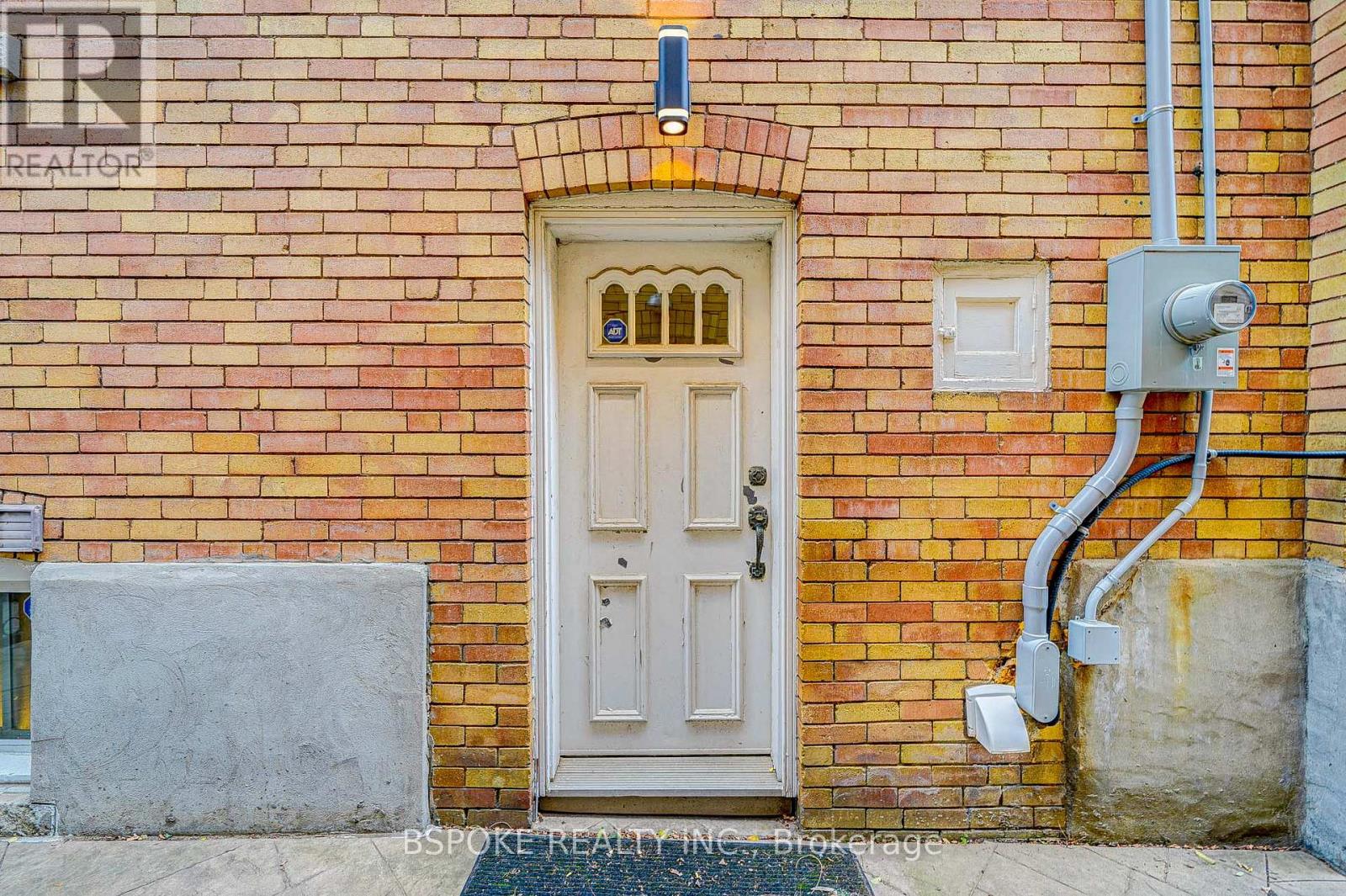 27 Rowland Street, Toronto, Ontario  M6P 1M2 - Photo 37 - W13011748