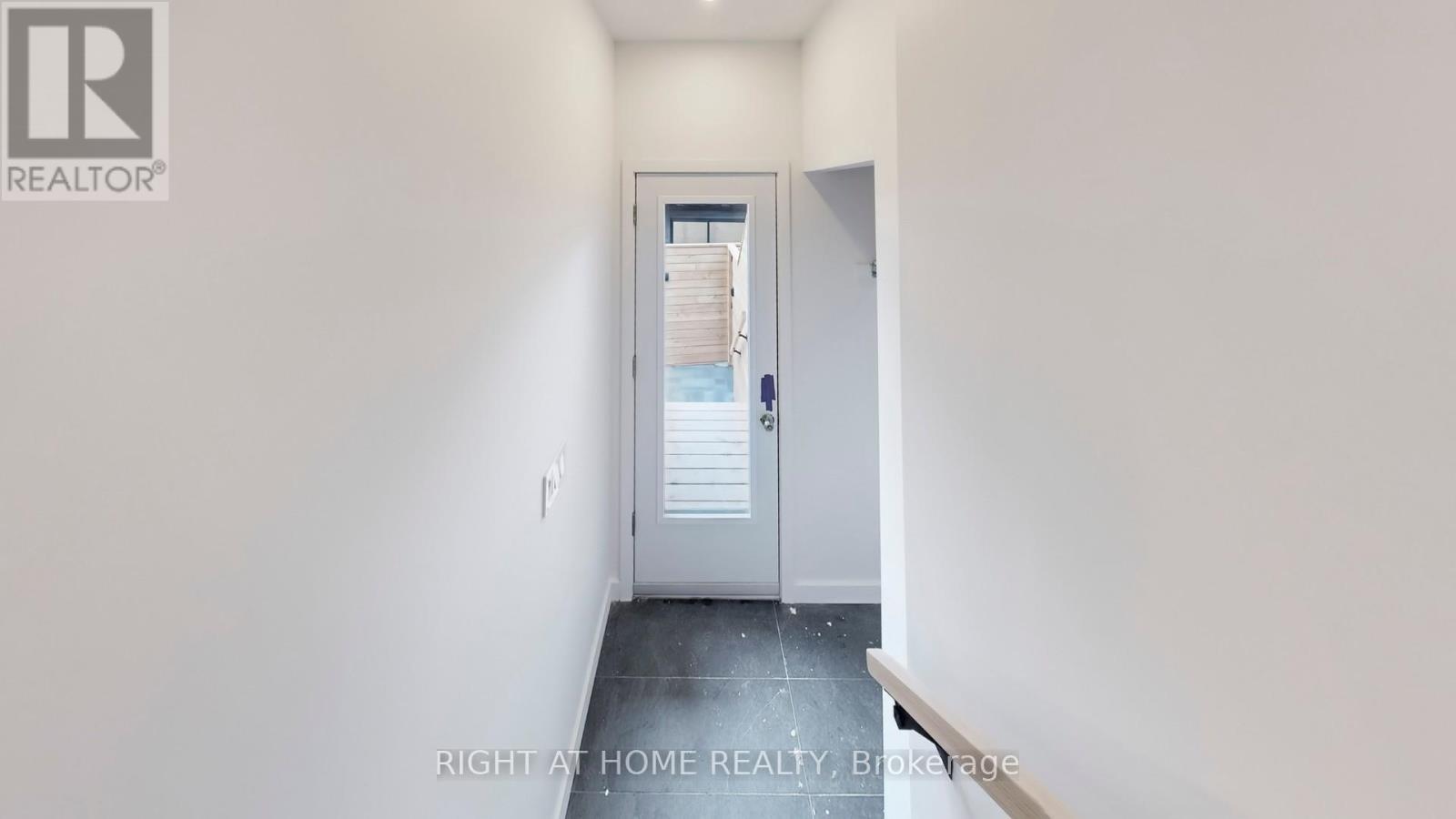 3 - 14 Salem Avenue, Toronto, Ontario  M6H 3C1 - Photo 17 - W13011750