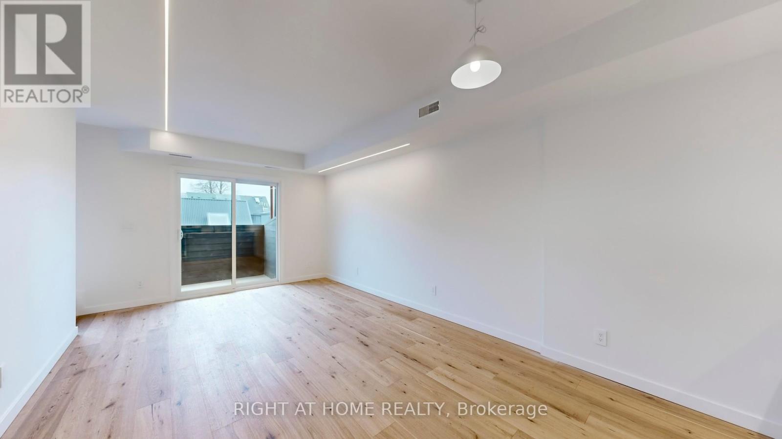 3 - 14 Salem Avenue, Toronto, Ontario  M6H 3C1 - Photo 3 - W13011750