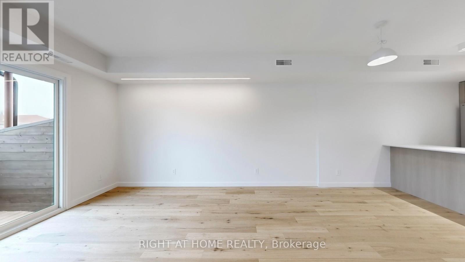 3 - 14 Salem Avenue, Toronto, Ontario  M6H 3C1 - Photo 7 - W13011750