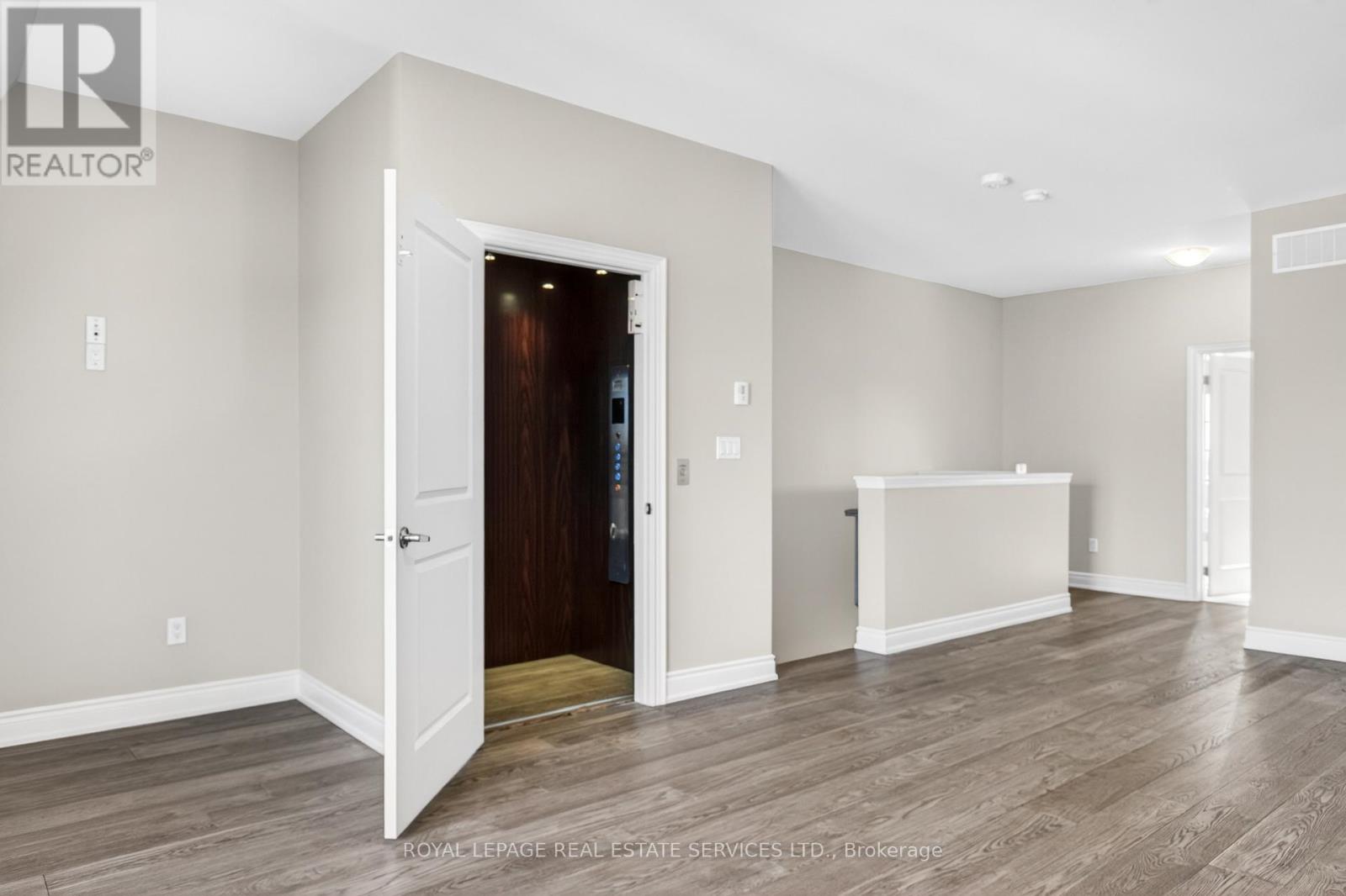 2193 Lillykin Street, Oakville, Ontario  L6H 7H2 - Photo 36 - W13011754