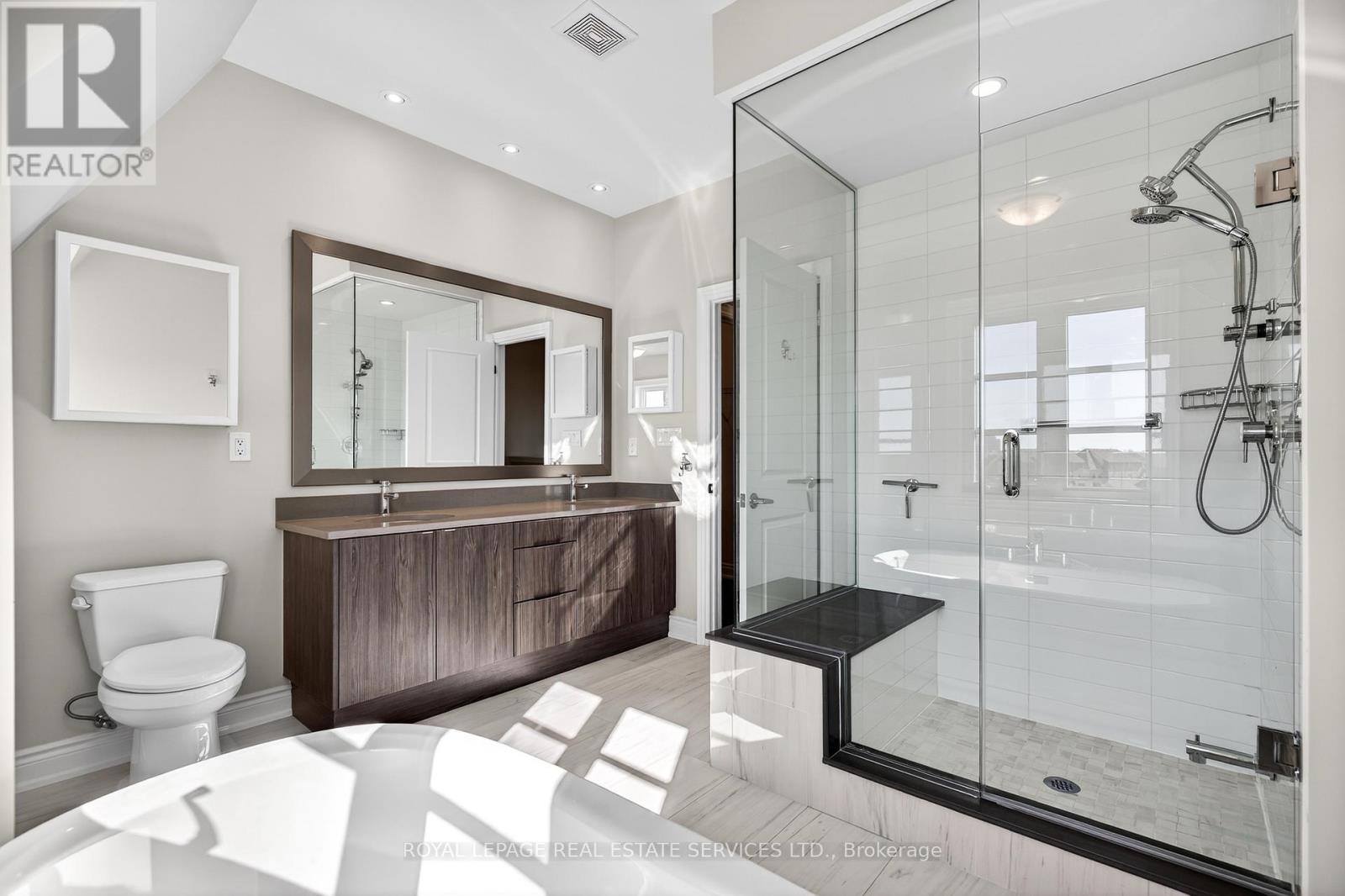 2193 Lillykin Street, Oakville, Ontario  L6H 7H2 - Photo 47 - W13011754