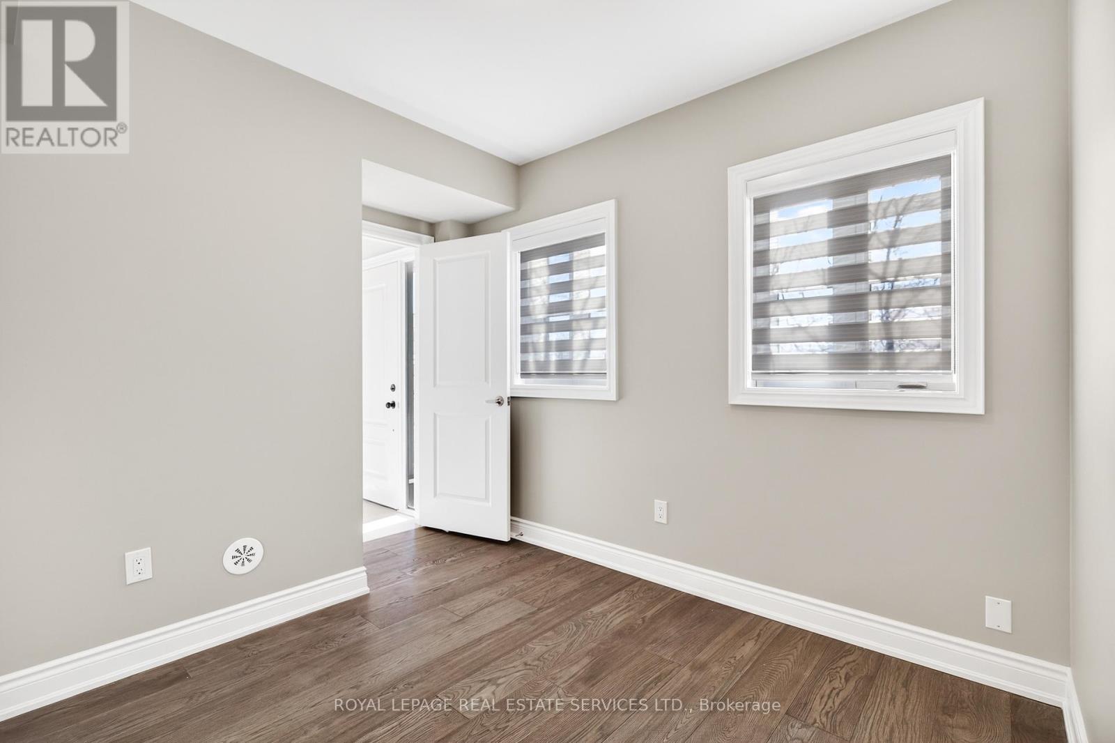 2193 Lillykin Street, Oakville, Ontario  L6H 7H2 - Photo 5 - W13011754