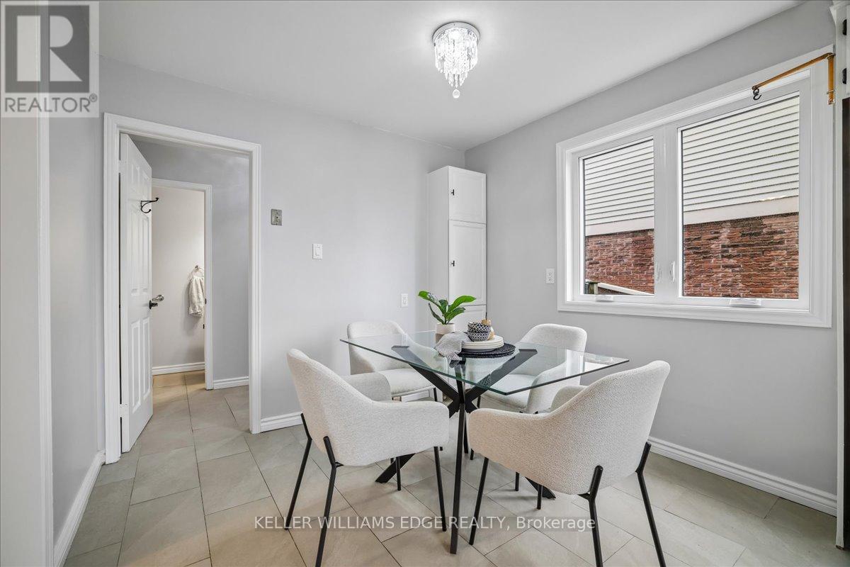 2208 Melissa Crescent, Burlington, Ontario  L7P 4J7 - Photo 14 - W13011772