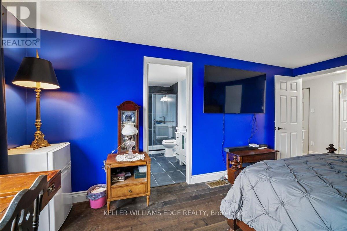 2208 Melissa Crescent, Burlington, Ontario  L7P 4J7 - Photo 25 - W13011772