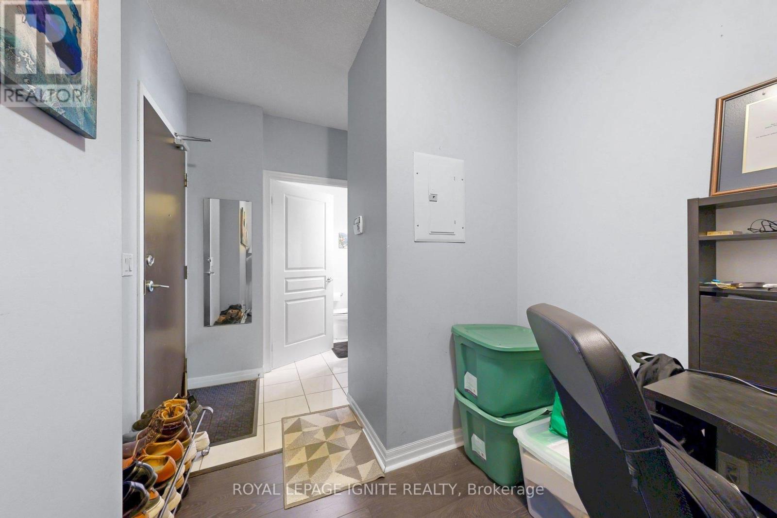 1809 - 225 Webb Drive, Mississauga, Ontario  L5B 4P2 - Photo 10 - W13011794