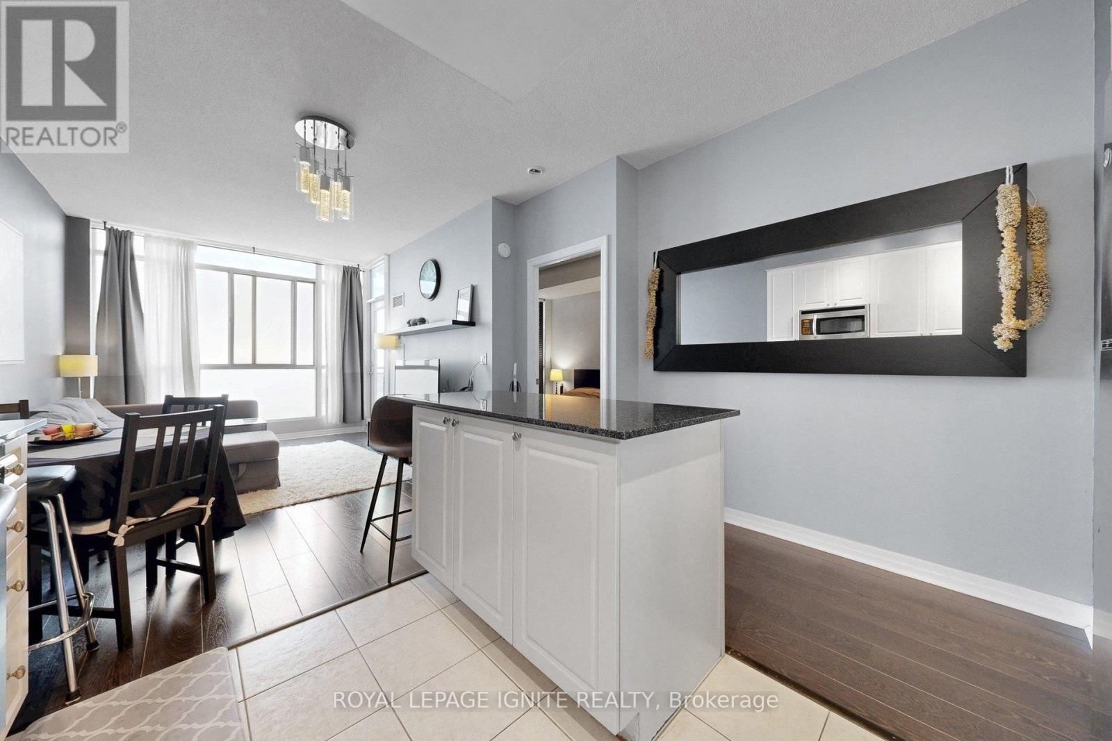 1809 - 225 Webb Drive, Mississauga, Ontario  L5B 4P2 - Photo 19 - W13011794