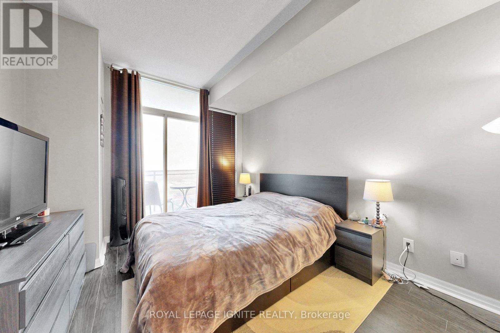 1809 - 225 Webb Drive, Mississauga, Ontario  L5B 4P2 - Photo 28 - W13011794