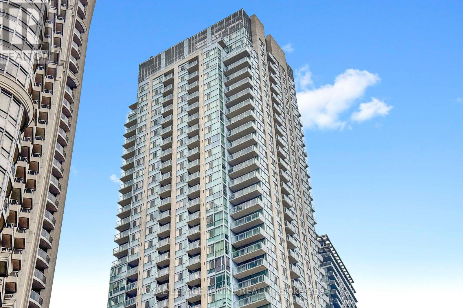 1809 - 225 Webb Drive, Mississauga, Ontario  L5B 4P2 - Photo 3 - W13011794